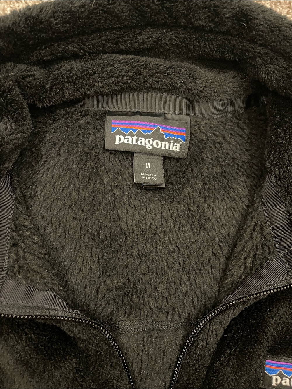 Patagonia Black Women's Re-Tool Vest Size Medium - Picture 5 of 5